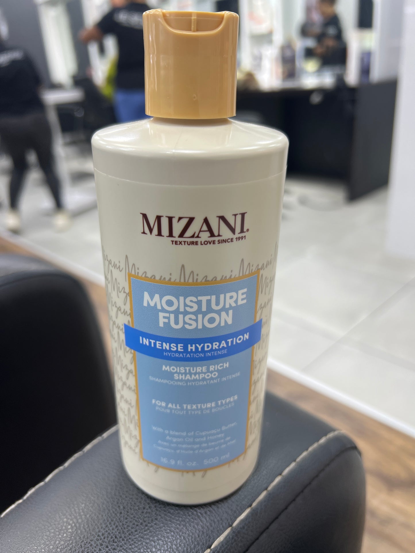 MOISTURE FUSION SHAMPOO 500ML