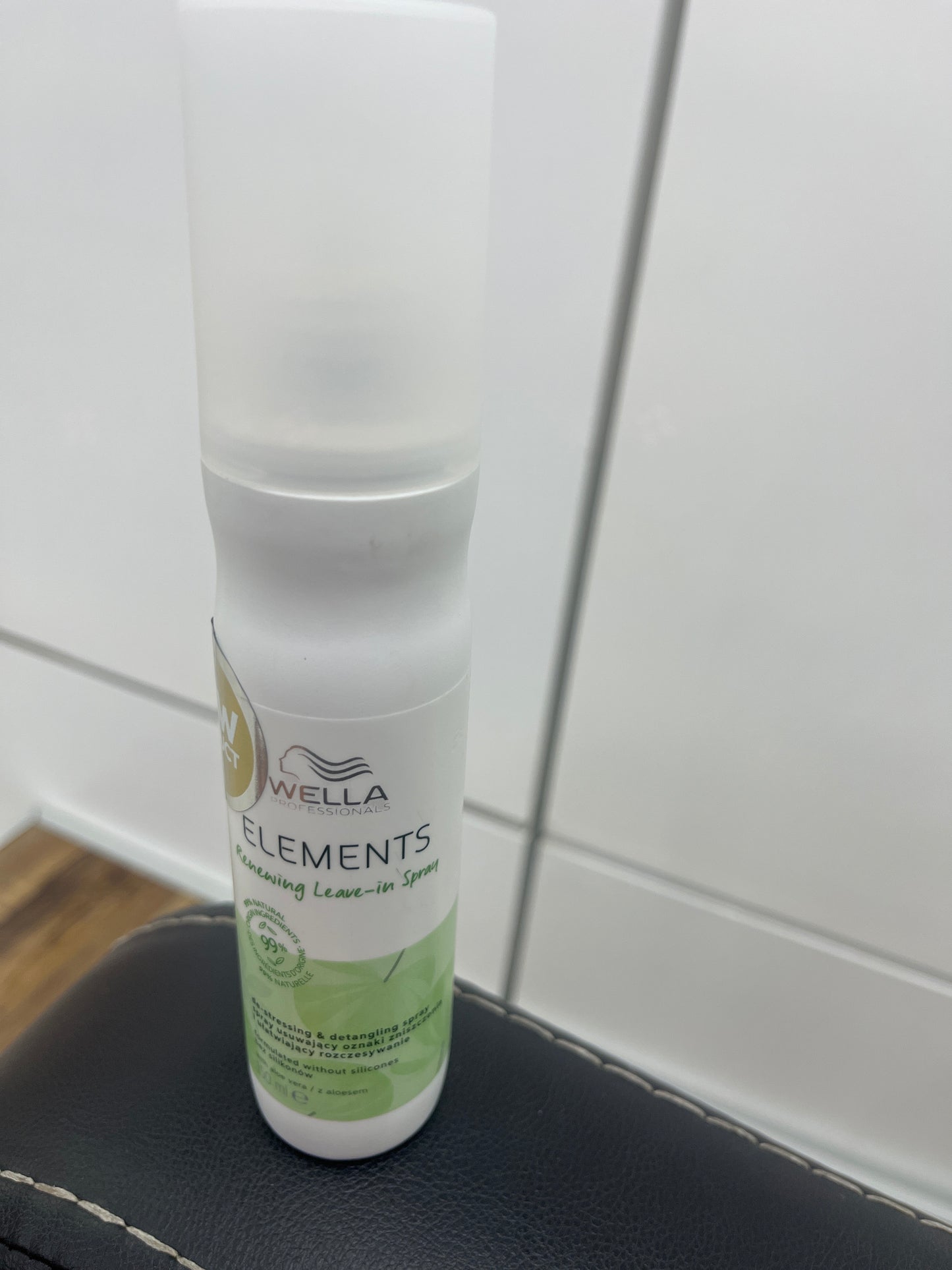 WELLA ELEMENTS RENEWING LEAVE IN SPRAY 150 ML